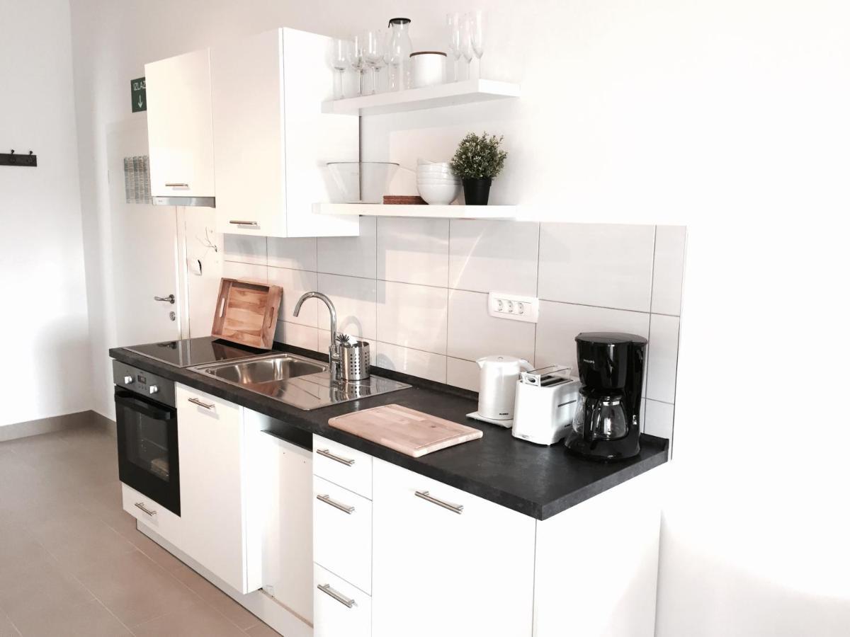 Apartmani Zivaljic Trogir Extérieur photo
