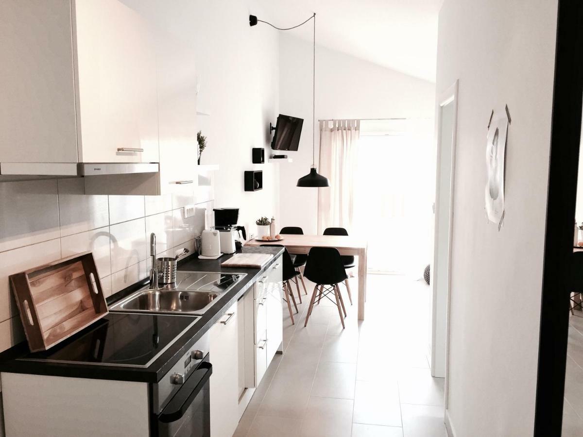 Apartmani Zivaljic Trogir Extérieur photo