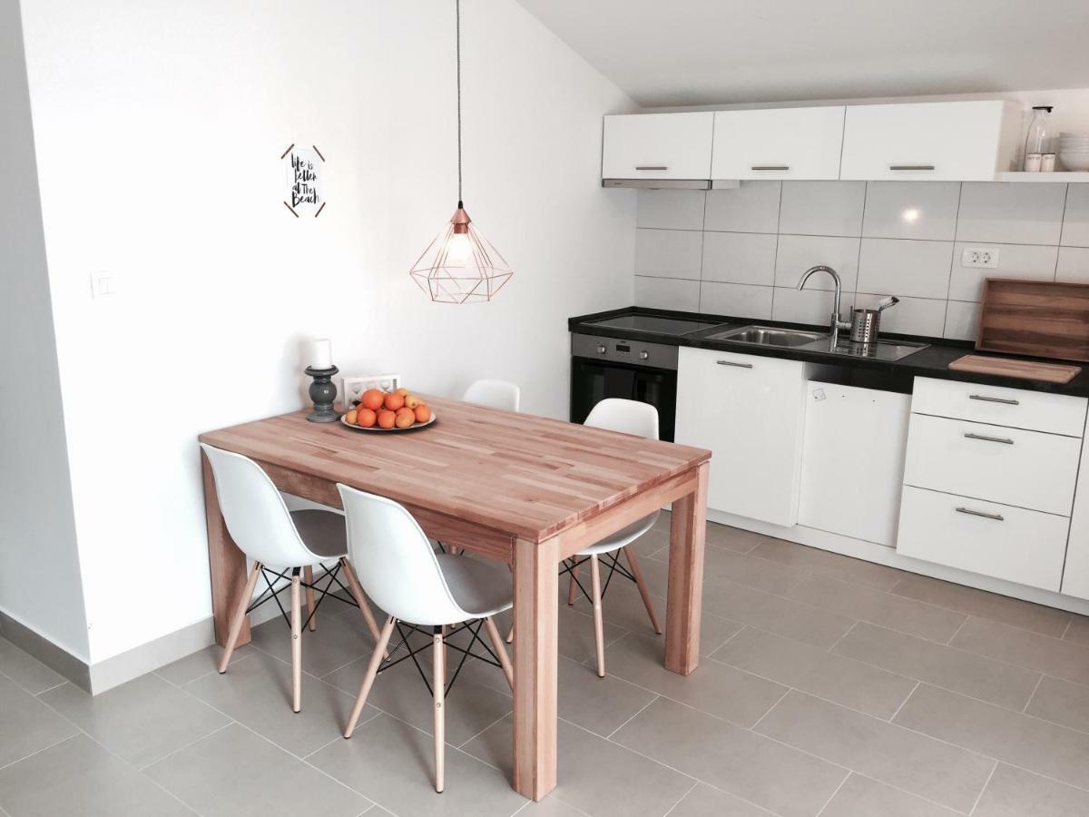 Apartmani Zivaljic Trogir Extérieur photo